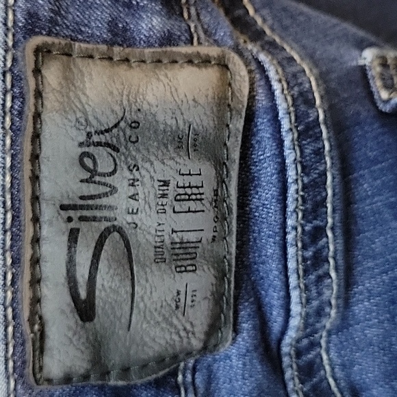 Silver Berkley Skinny Darkwash Jeans 29 x 31 discontinued! - Picture 11 of 12